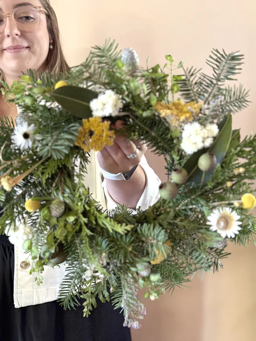 Christmas wreath workshop at our flower farm 2025 - Image 6