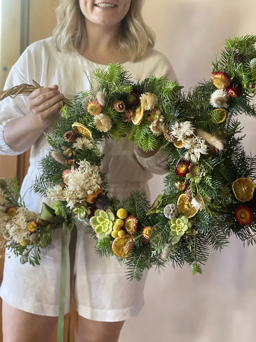 Christmas wreath workshop at our flower farm 2025 - Image 16