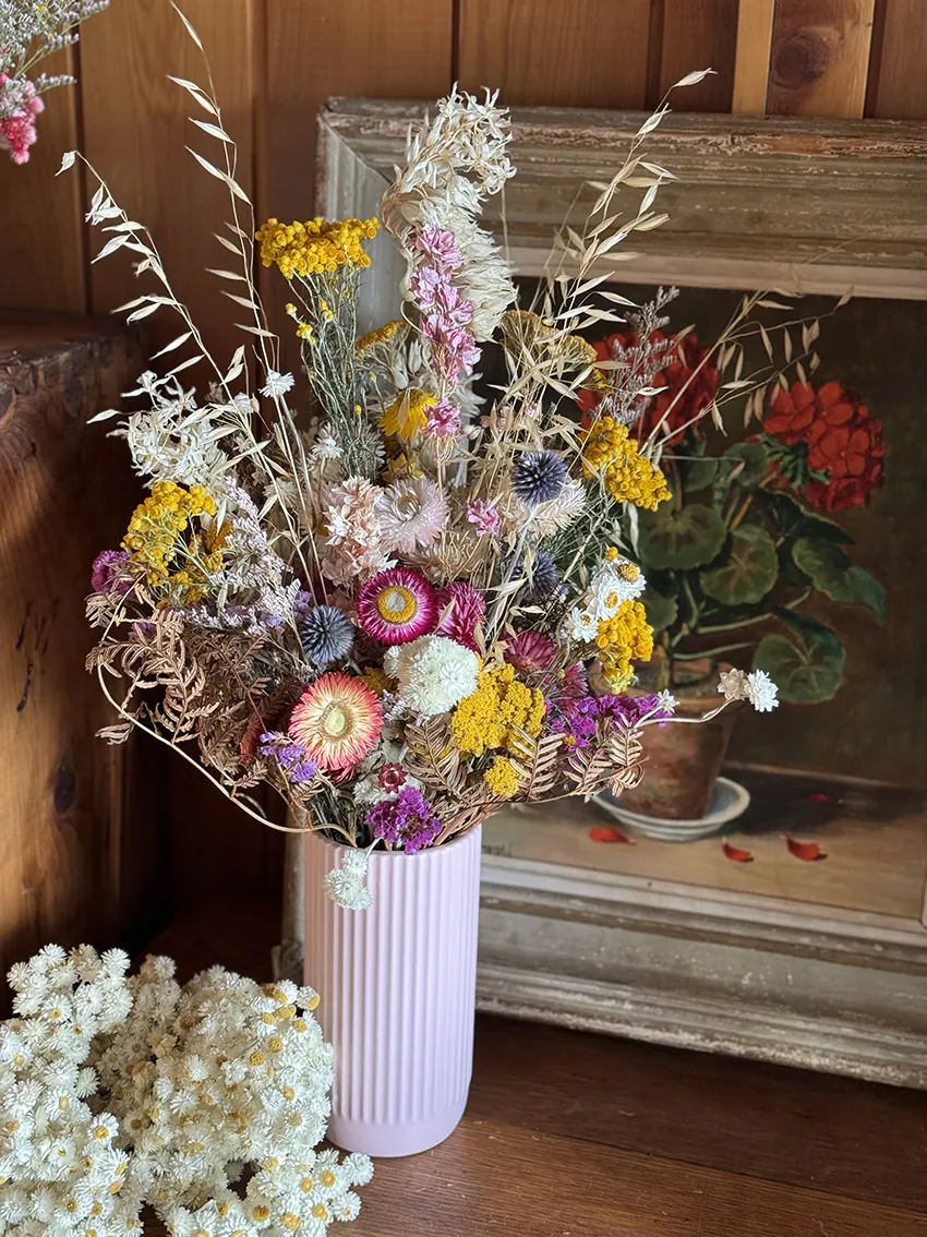 Pretty DRIED Flower Selection - Image 9