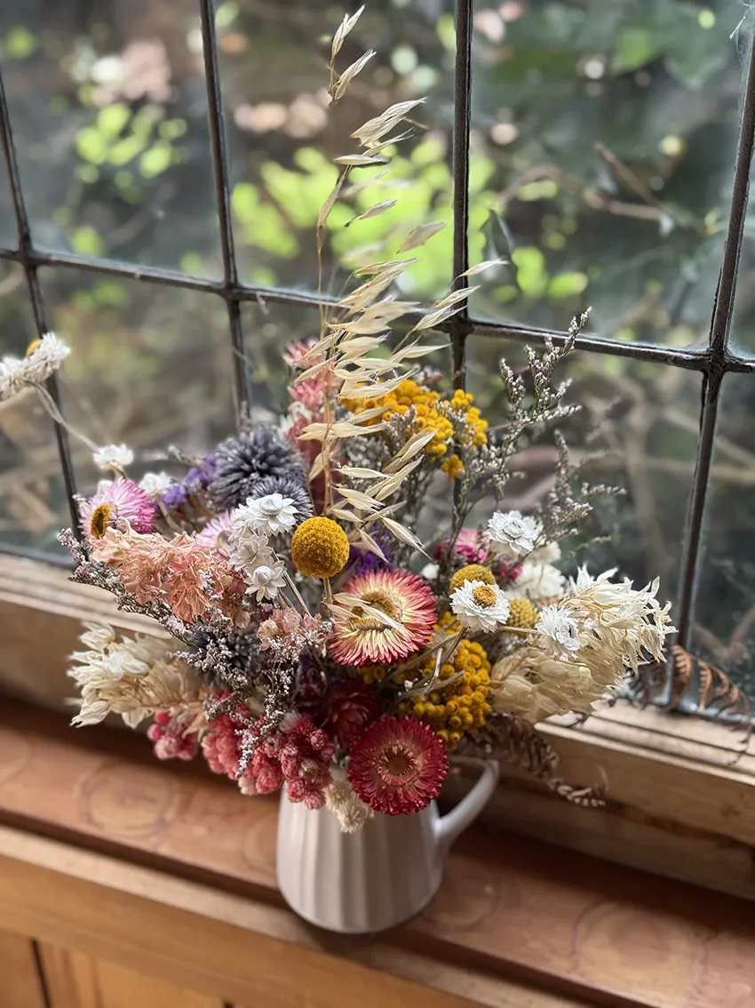 Pretty DRIED Flower Selection - Image 2