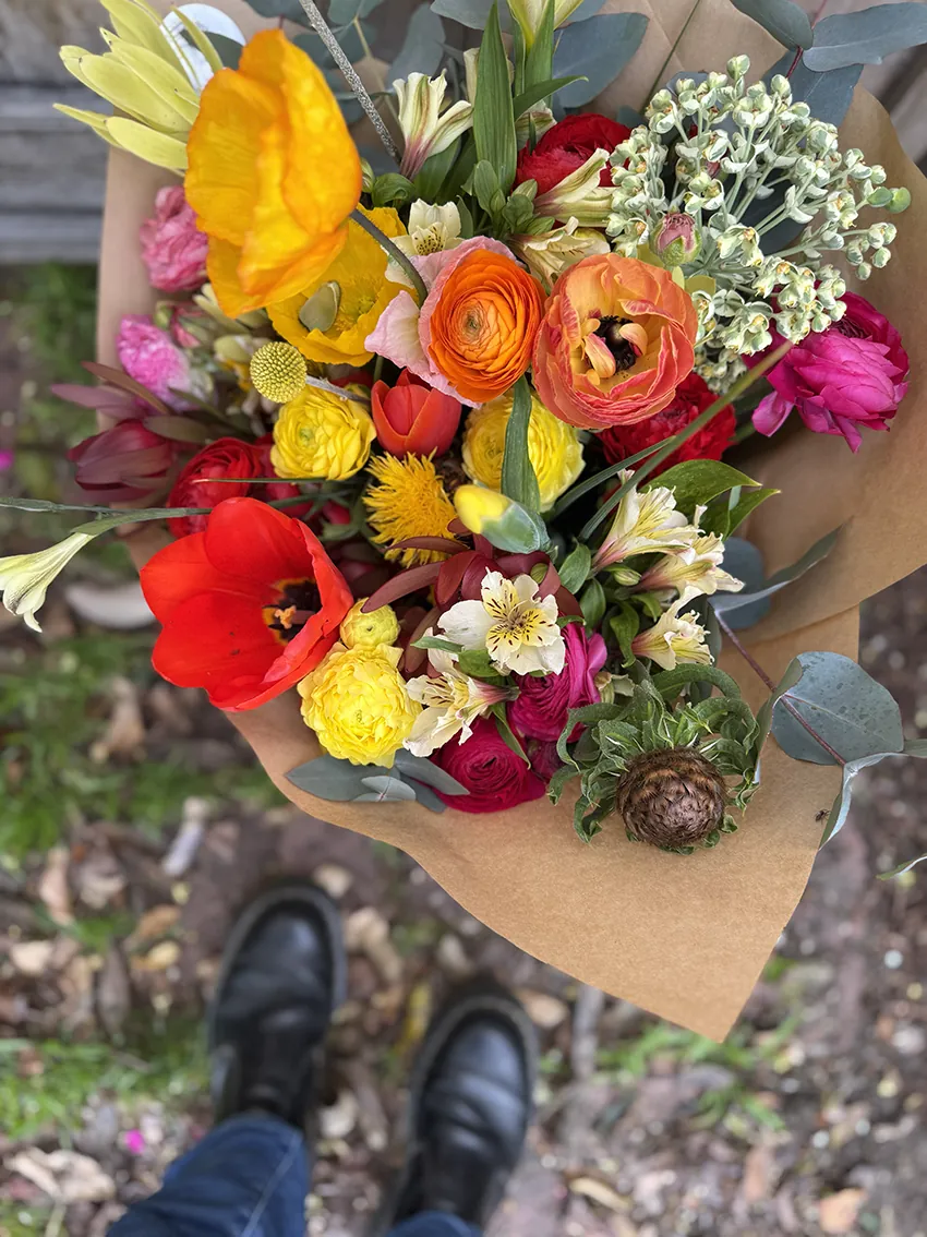 Large Spring arrangement - Image 10