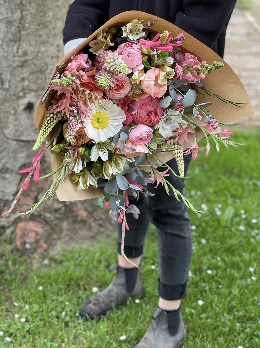Large Spring arrangement